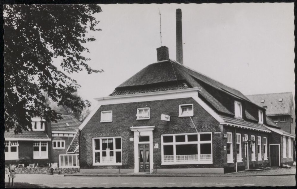 De Rustende Jager, het huis waar Eext zijn zaken deed