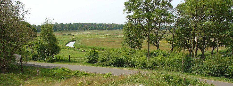 De Kymmelsberg en het haventje van Schipborg